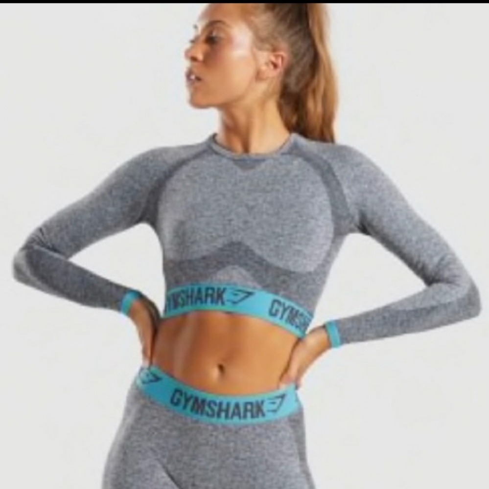 ❌SOLD❌Gymshark Flex crop top.  Charcoal/Teal